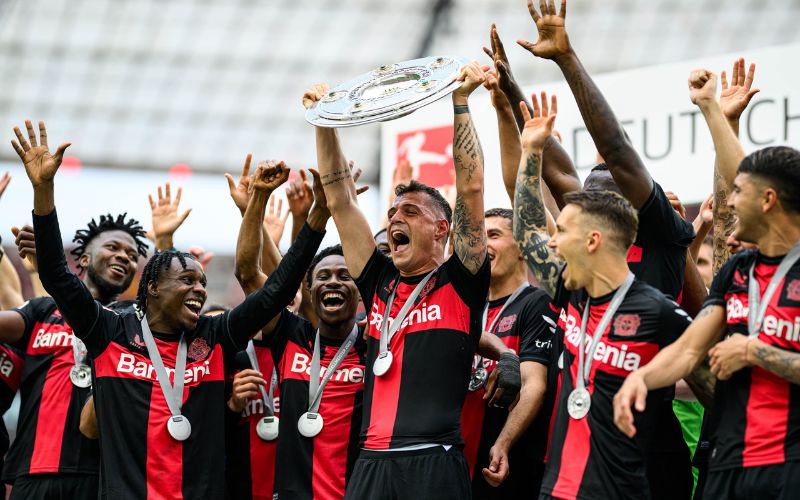 Giới thiệu về đội bóng Bayer Leverkusen Giới thiệu về đội bóng Bayer Leverkusen