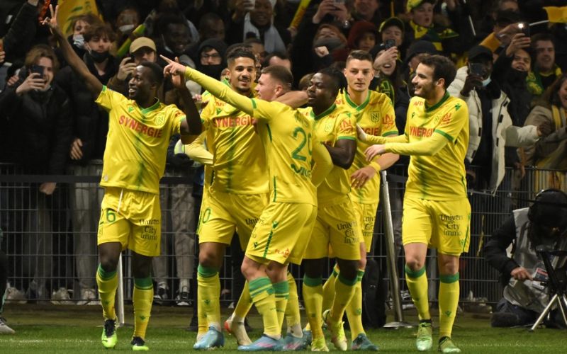 FC Nantes những chú chim hoàng yến đáng gờm tại Ligue 1