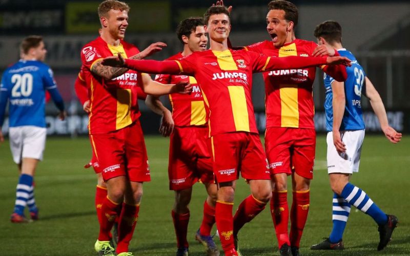 Go Ahead Eagles phong độ chênh lệch giữa sân nhà và sân khách