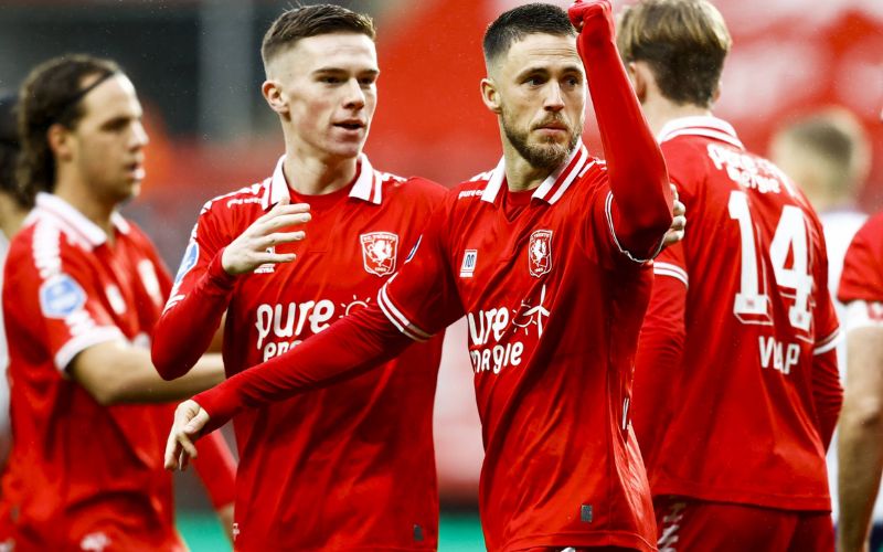 Soi kèo Twente về lối đá - Tốc độ, kỷ luật và áp lực cao