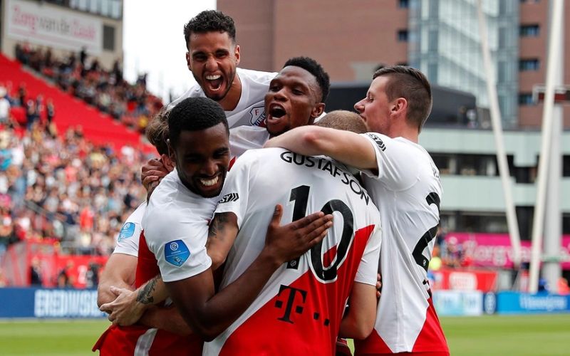 Utrecht - “Chú đại bàng đỏ” kiêu hãnh của bóng đá Hà Lan